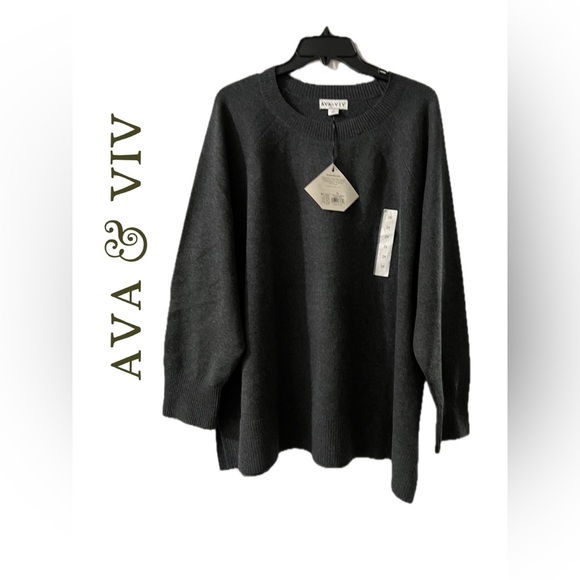 B7 NWT AVA & VIV SWEATER SIZE 2XL IN GRAY.  BUST 26.5”, LENGTH 28”. - Picture 1 of 13